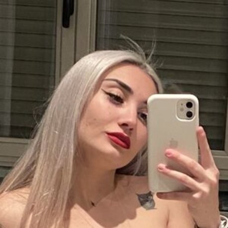 Caro Igc art model img