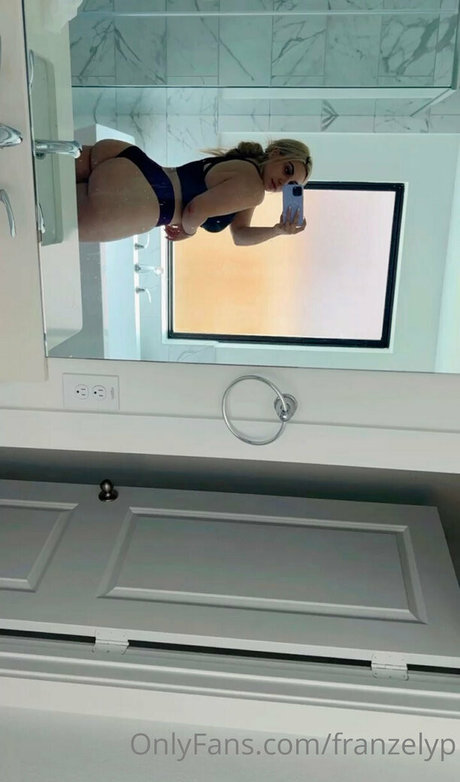 Franzelyp star nudes gallery