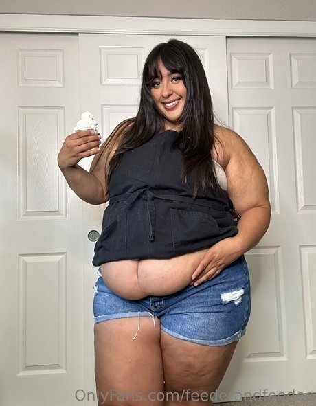 feederandfeedee hot star pics