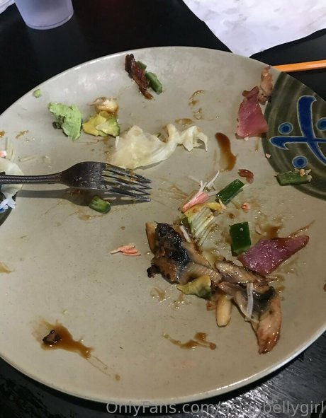 asianbellygirl exclusive star image