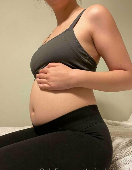 asianbellygirl sex star pictures