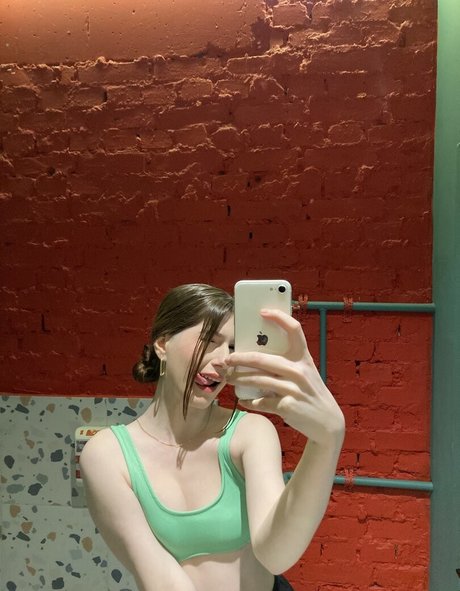 Hot Pearl exclusive model img