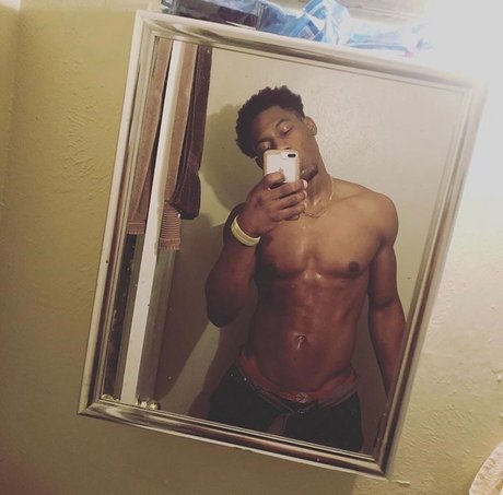 Elgin Baylor model nudes pics