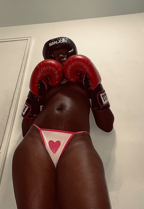 Ebony Boxing_ star best pictures