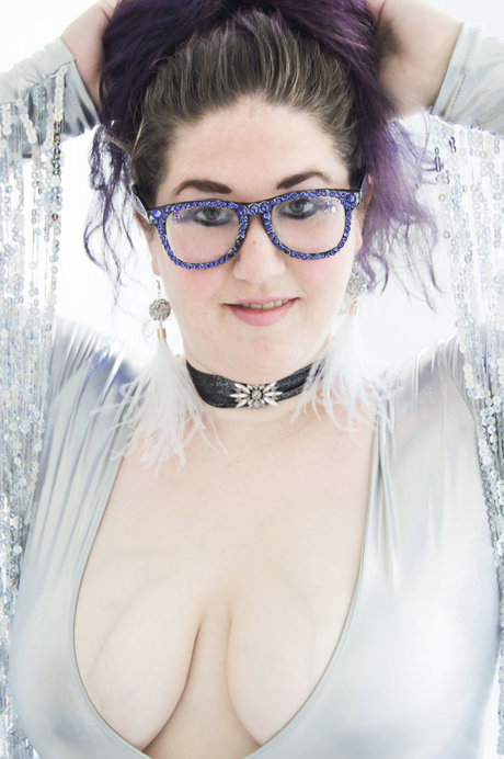 Ellie Quinn naked model archive