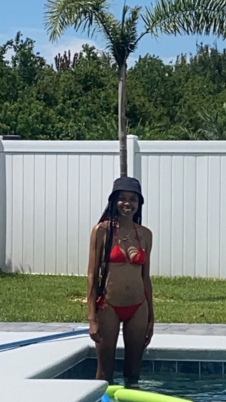 Juju Bean star hot photos