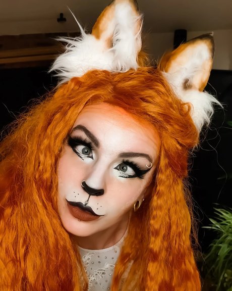 Feral Vixen nice star gallery