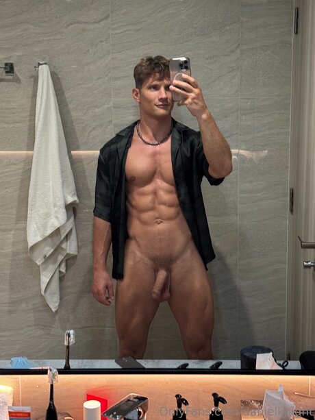 Daniel Knight pornstar nude pictures