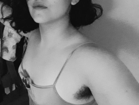 My Body Blossom star nude picture