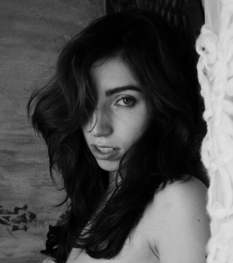 Skarlya exclusive star images