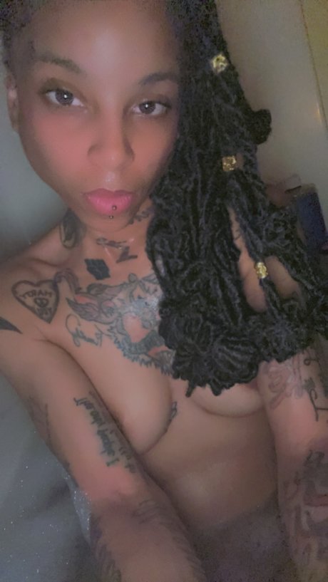 Missmakeithappen pornstar adult photos