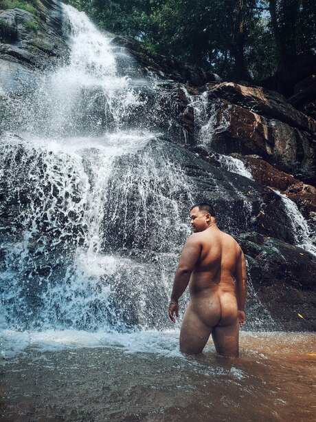 _Natt Black Bear_ star nude img