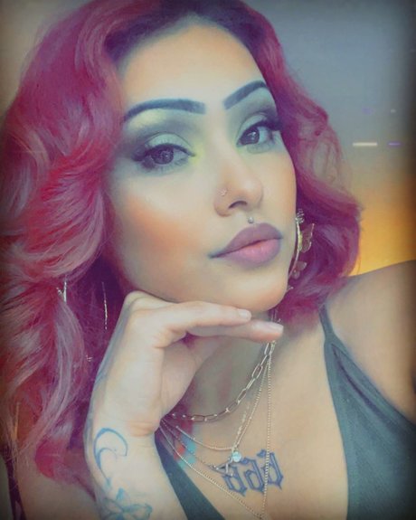 Kitty Babyee porn actress gallery