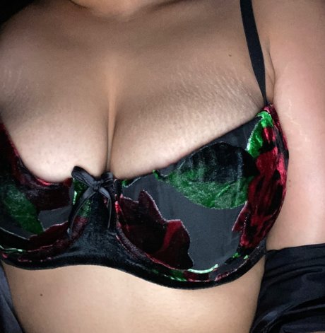 Curlycutestoner star art gallery