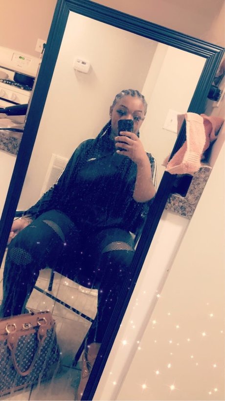 Creamyy Kai_ porn star photo