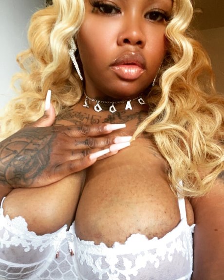 Bambi Knowles pornographic actress img