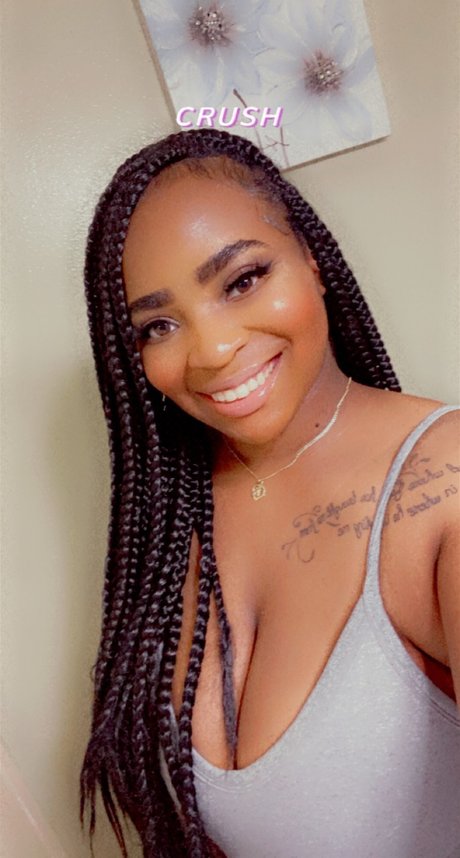 Nikkie Dior nudes star photos