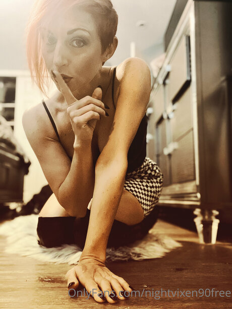 _PETITE HIP HOP VIXEN_ model hot photos