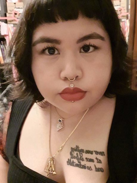 Clarissa Guevara art star pics