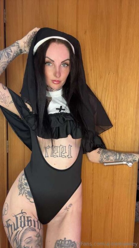 Aimee_ star naked galleries