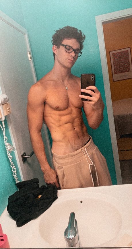 AltPlayboy exclusive model pic