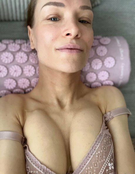 daisyvanheyden exclusive actress images