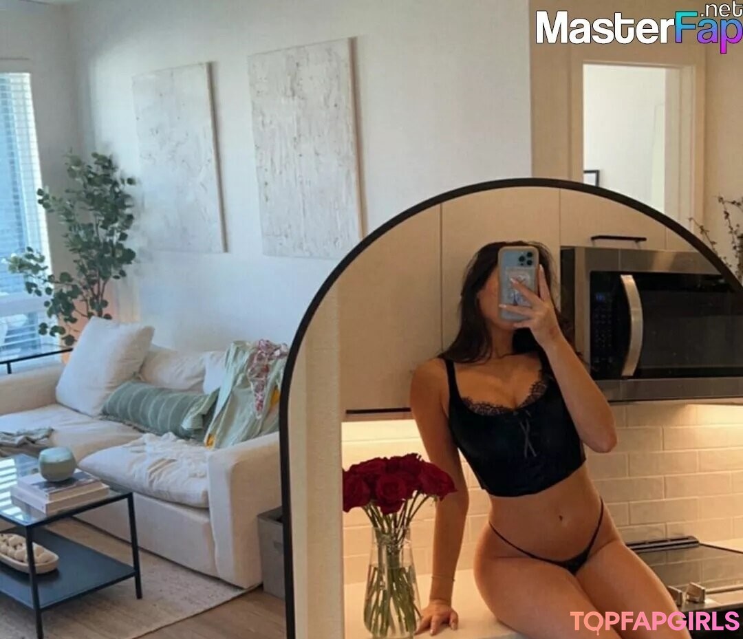 Olivia Mogan pornstar naked archive