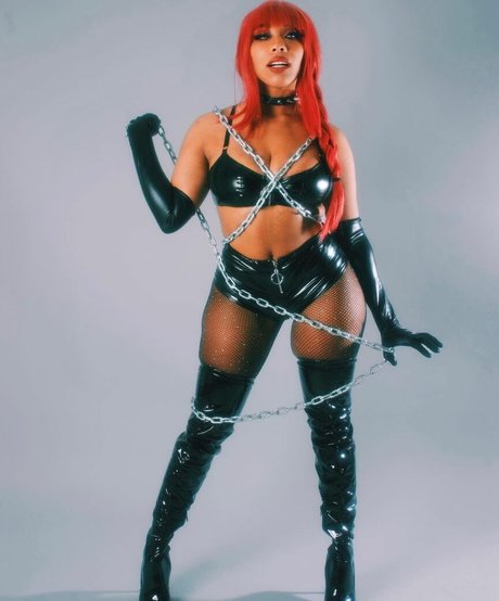 Kiera Please pornstar high quality galleries