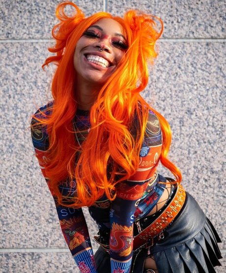 Kiera Please star best picture