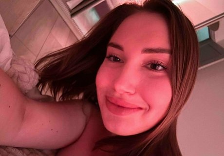 alenavipfox actress img