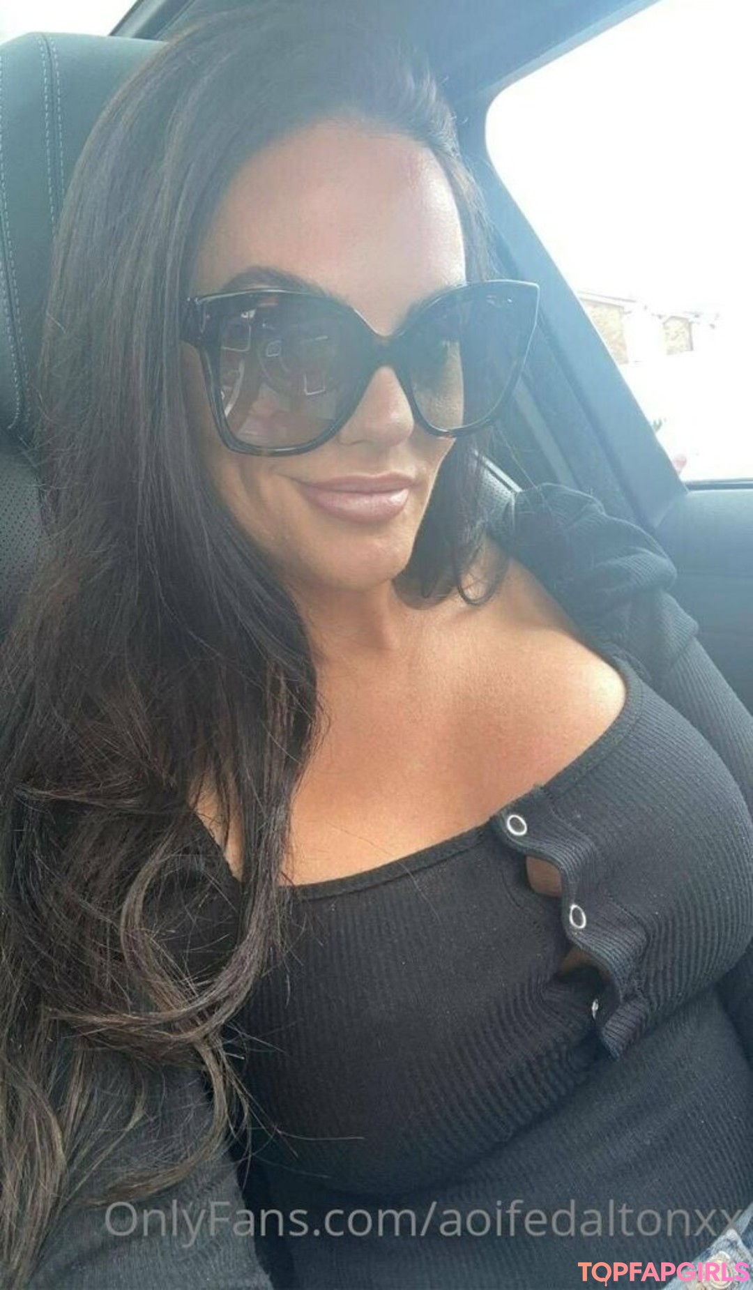 evadeexo model sexy img