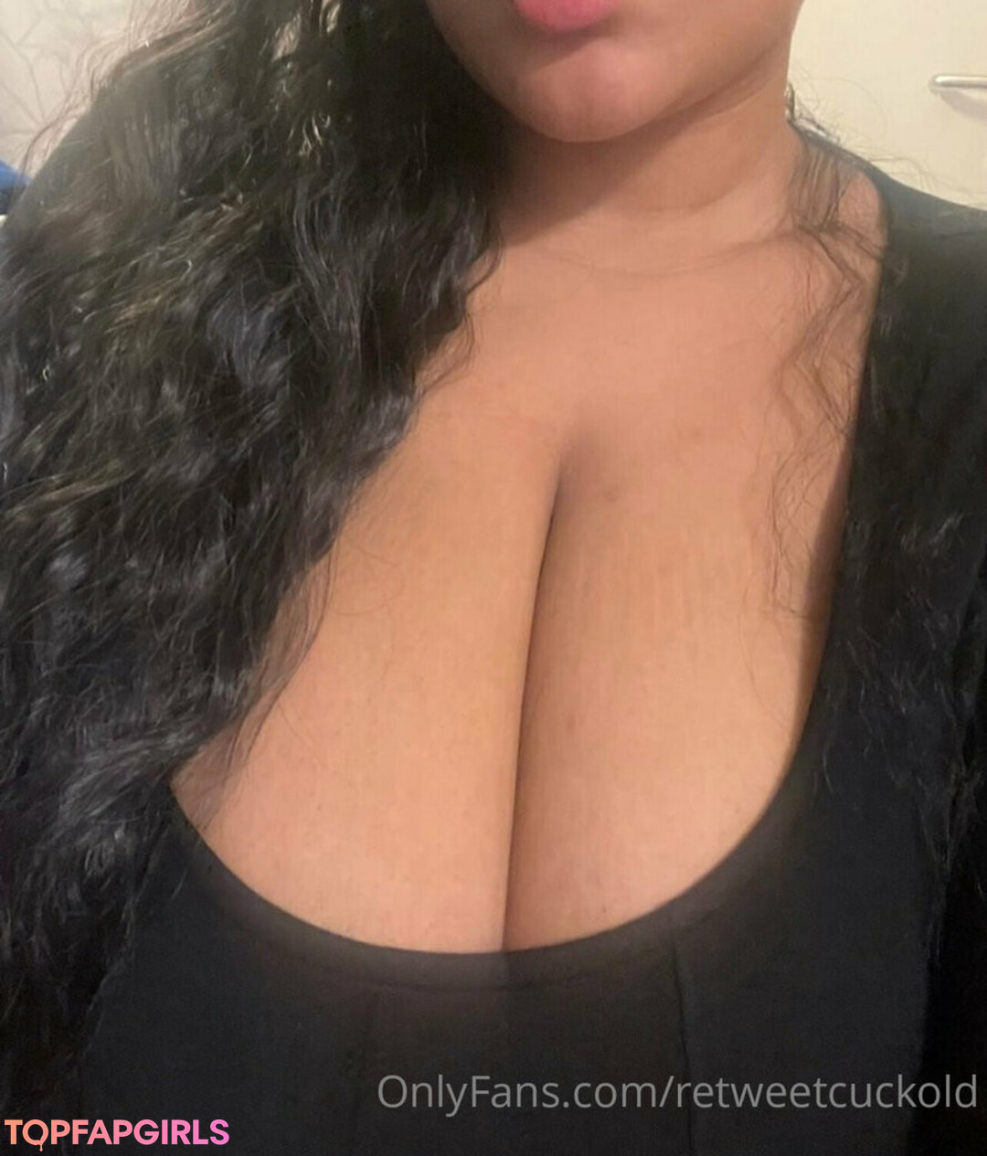 retweetcuckold erotic star picture