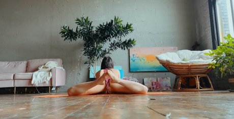 Cha Wilde nice star gallery