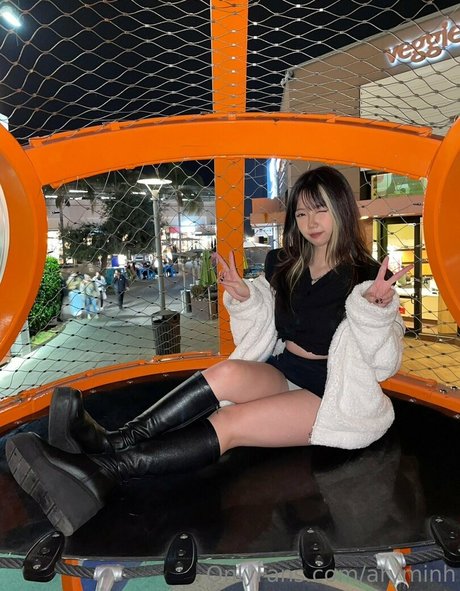 Aryminh nude pornstar image