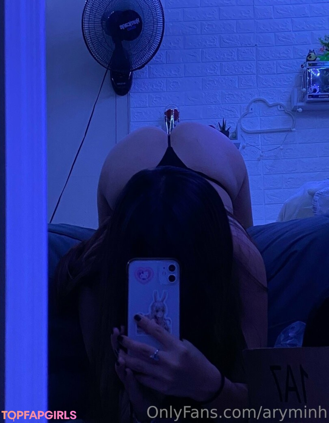 brunette bunny onlyfans exclusive pic