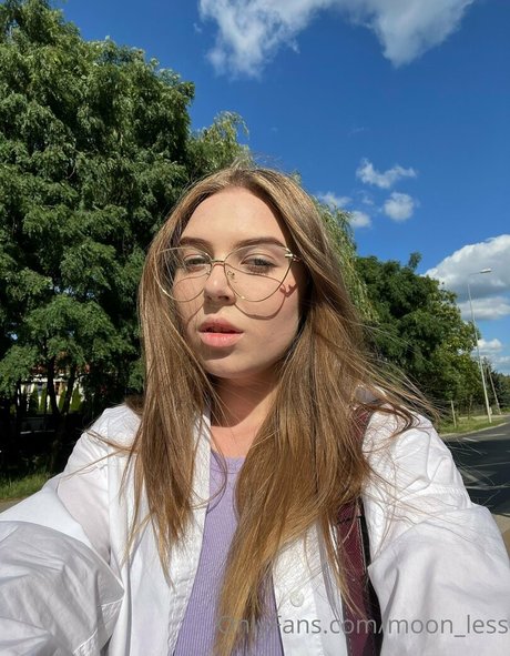 moon less star nice picture