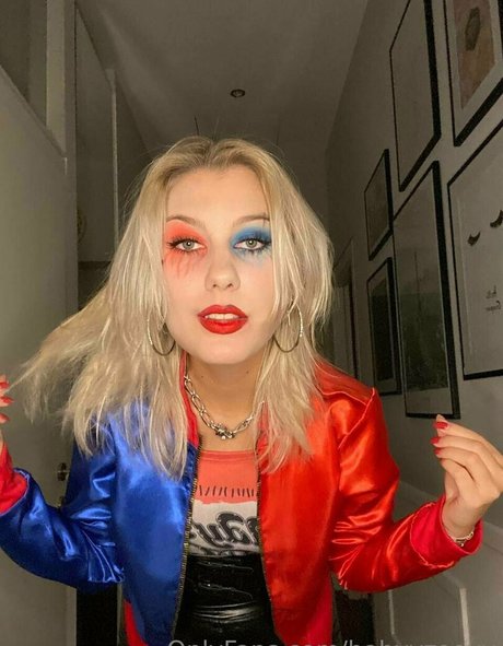 thigh high socks onlyfans adult pic