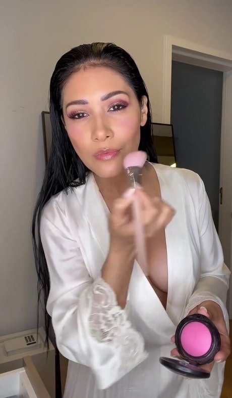 transgender onlyfans naked picture