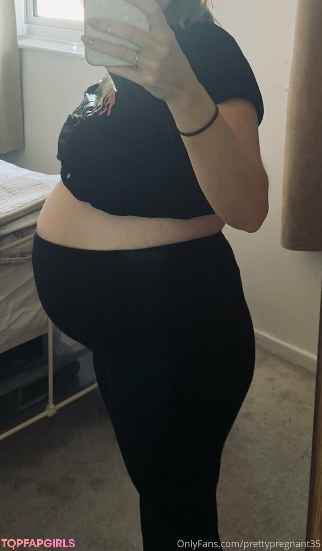 prettypregnant35 hot pornstar img