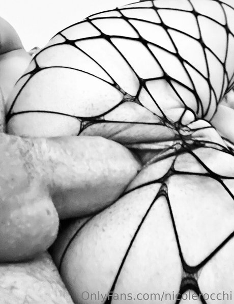 nicolerocchi model pic