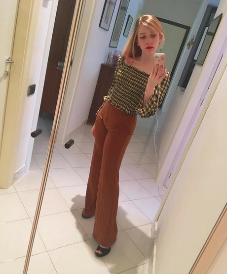 Agnese Innocente pornstar high quality img