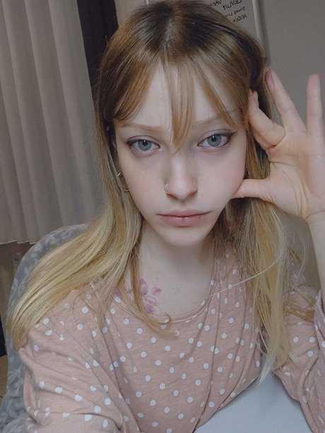 Agnese Innocente pornstar top img