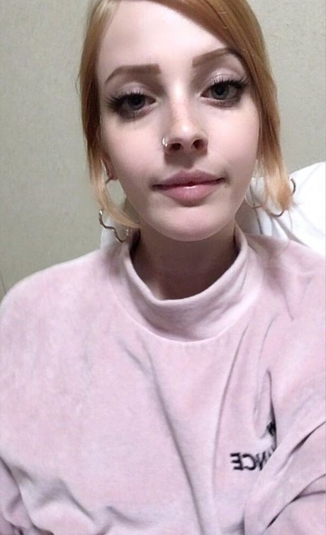 Agnese Innocente perfect star img