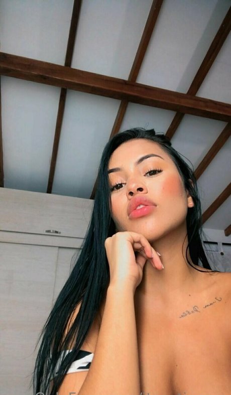 itsthesaracutie model sexy galleries