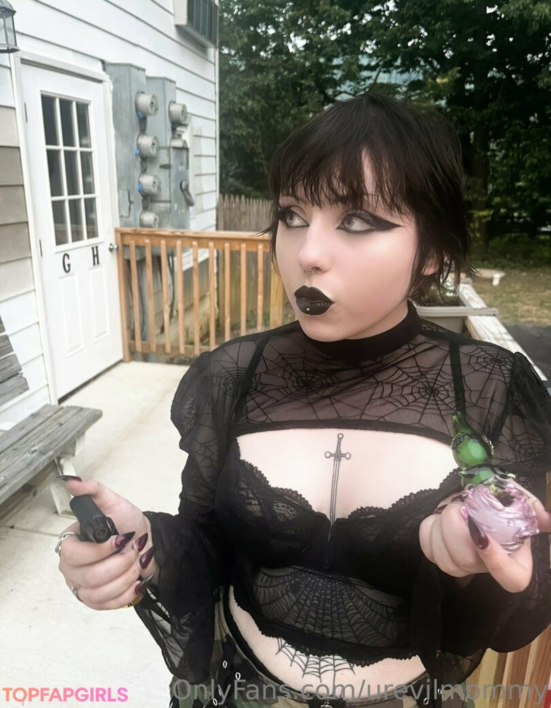 urevilmommy pornstar art photos
