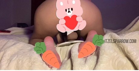 itzel2002free top profile image