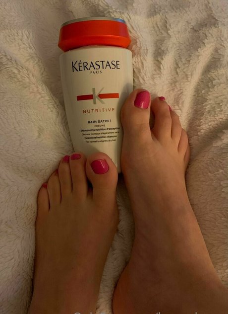 lauraaloove star top photo