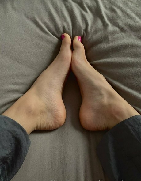 lauraaloove pornstar top picture