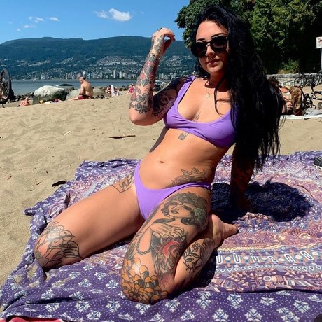 Bbpeytonleigh high quality pornstar img