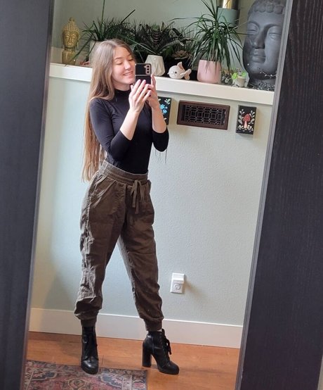 skinny ebony teen onlyfans free nude photos